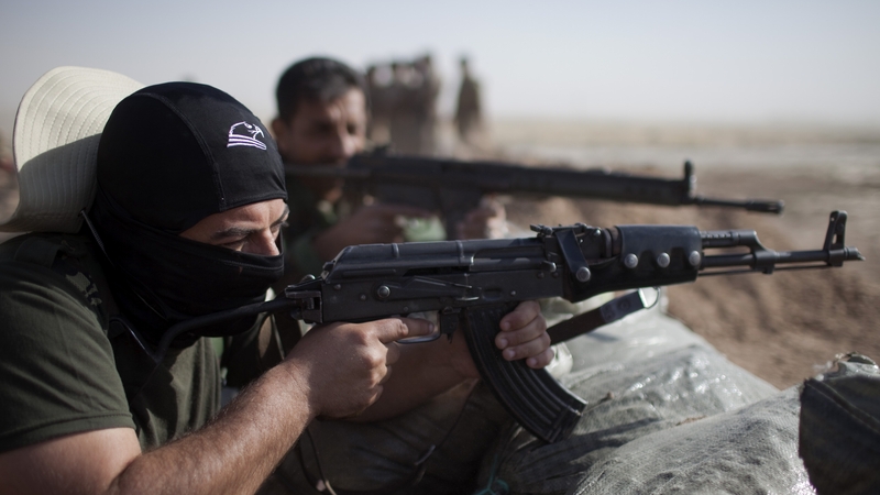 Kurdish fighters and Iraqi troops are battling Islamic State fighters in northern Iraq