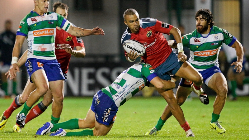 Munster's Simon Zebo breaks through the Treviso defence