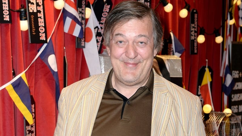 Stephen Fry joins Danger Mouse