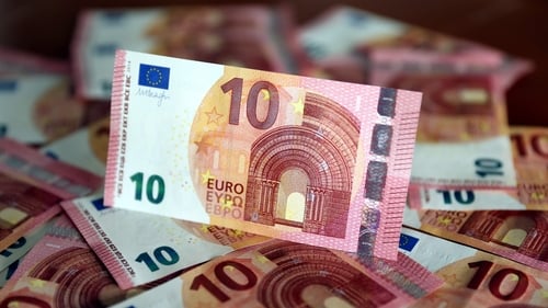 Consumer confidence in the euro zone in January rose to 1.3 points from 0.5 points in December
