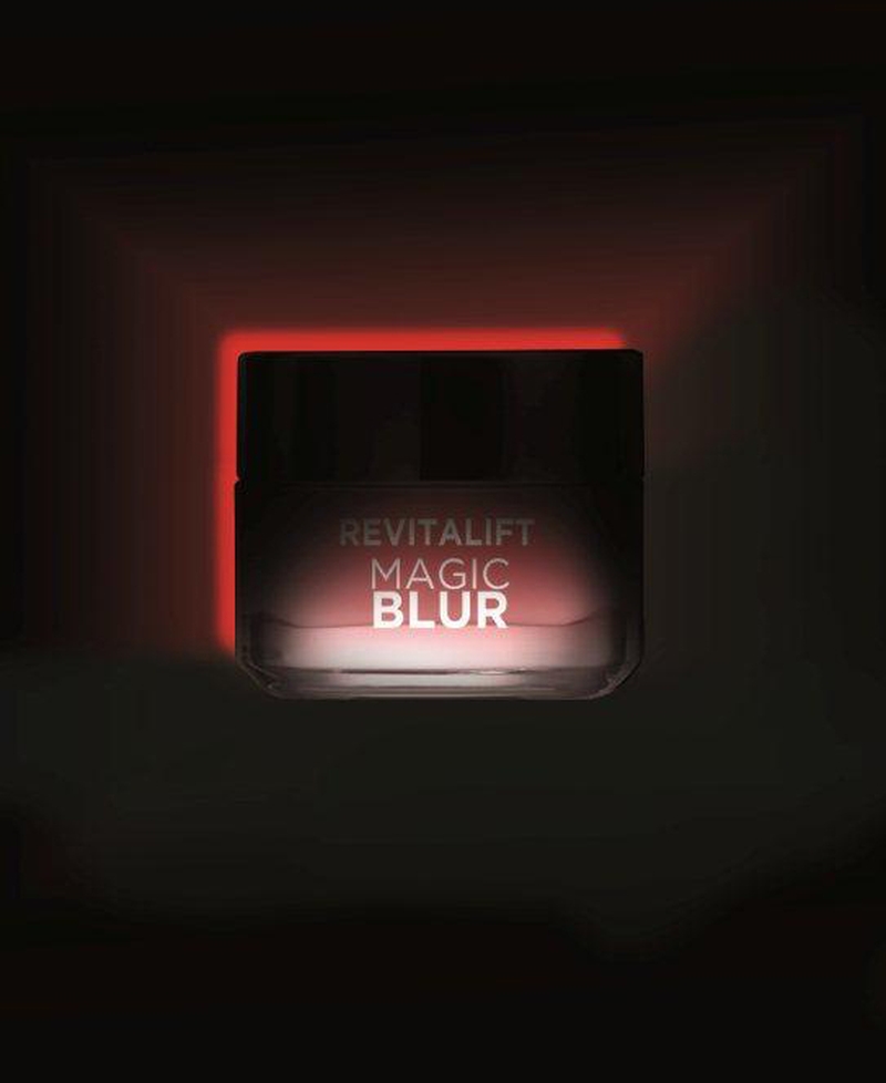 L’Oréal Paris RevitaLift Magic Blur