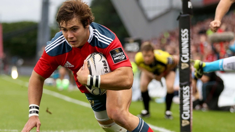 Munster's Gerhard van den Heever scored a try but it wasn't enough