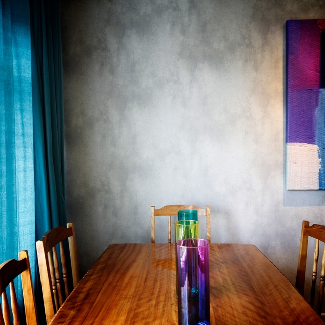 Wallpaper: Ess Yours 47557, €49.50/roll www.bnwallcoverings.co.uk
Curtains: Sanela Curtains - €65 per set, www.ikea.com/en/ie
Vases: €9.99 each from www.tkmaxx.ie/