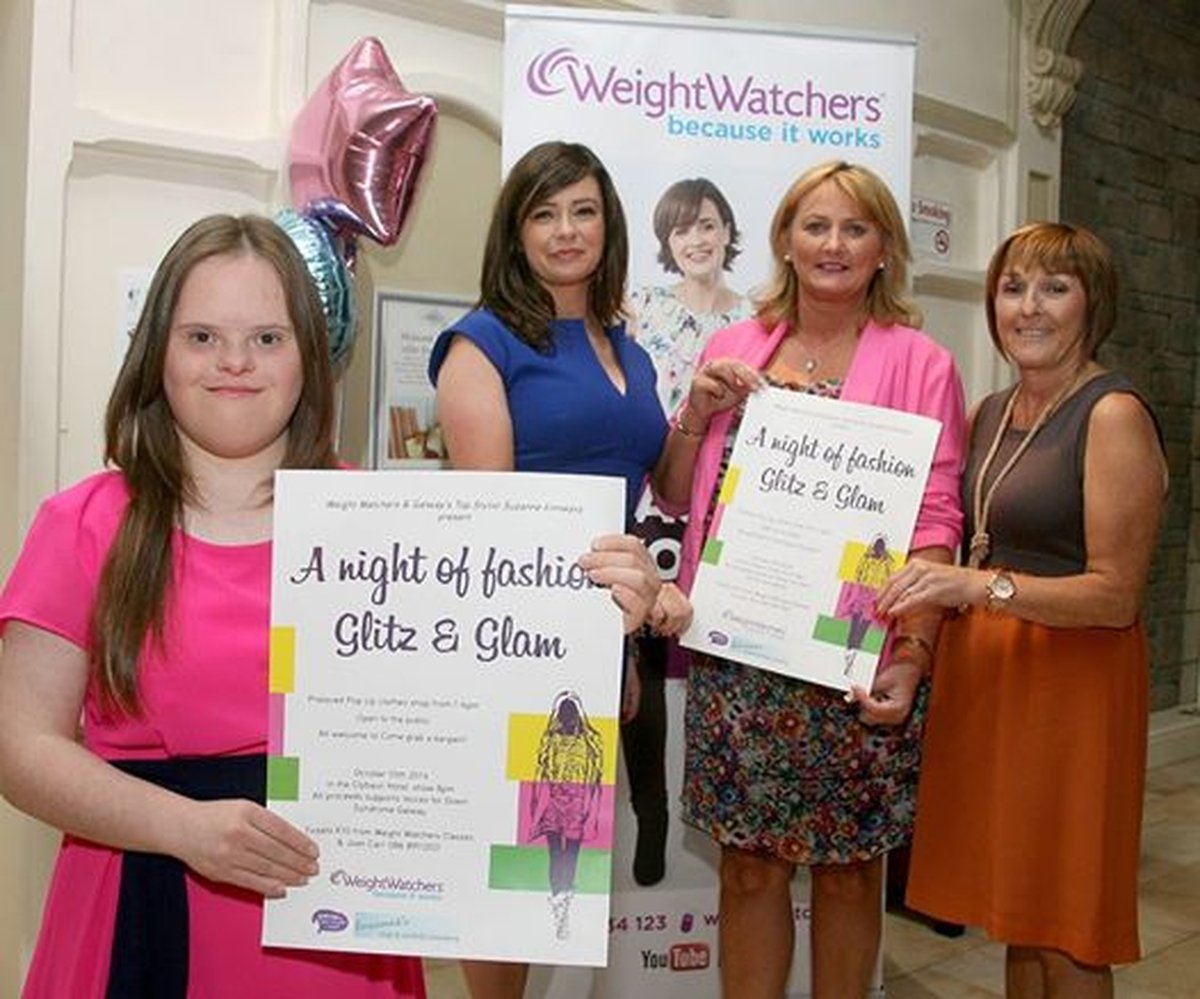 Fiona Ní Fhlatharta, Eimear Ní Chonaola, Áine Lally,Loretta Ní Ghábháin, Aoife Ní THuairisg.