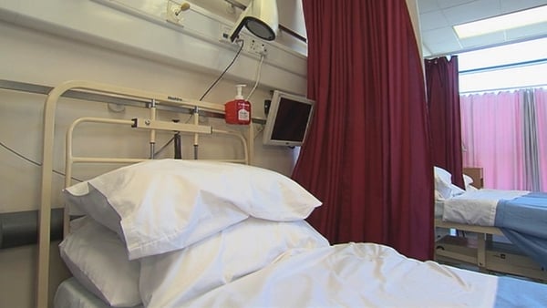 Number of inpatient beds reduced as more procedures are day cases