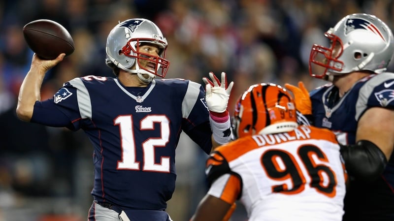 Tom Brady of the New England Patriots passes during the third quarter against the Cincinnati Bengals