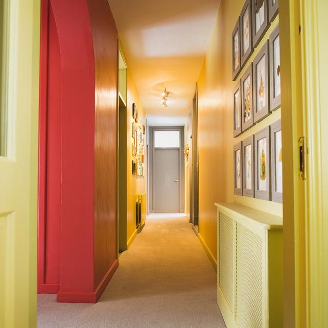 Carpet – Durham Twist in Moccasin, €24 psm ext VAT www.stakelums.ie | Paint Colours Hall – Coral in Hallway – Vinyl Soft Sheen €31.50 2.5L | Yellow Hallway - €31.50 2.5L | www.dulux.ie/advice/paint_calculator/index.jsp