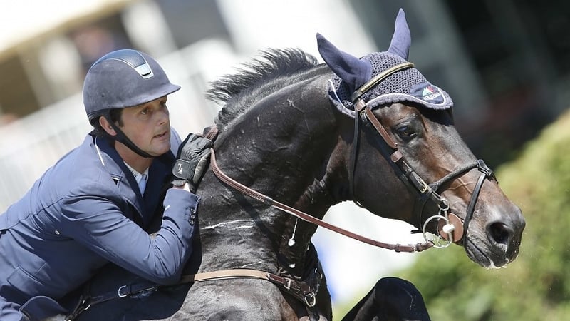 Billy Twomey and Royale de Rouet in action