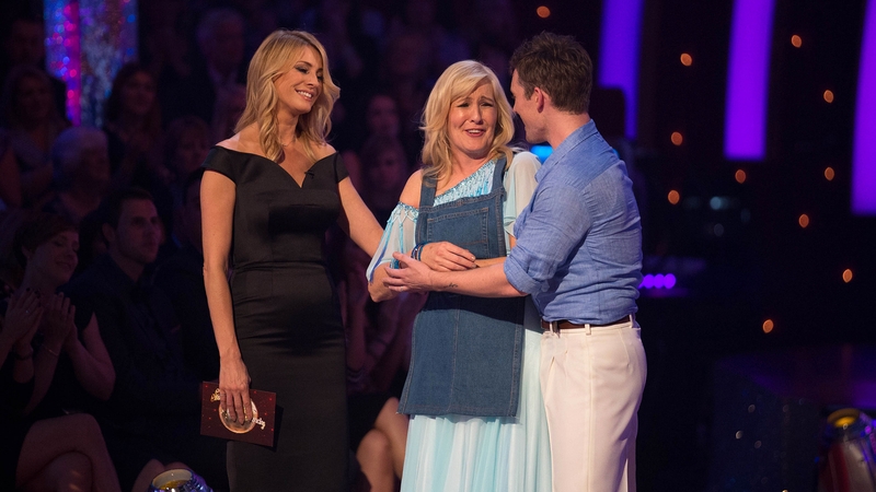 The couple, dancing the foxtrot, lost out to Blue's Simon Webbe and his professional partner Kristina Rihanoff, dancing the rumba
