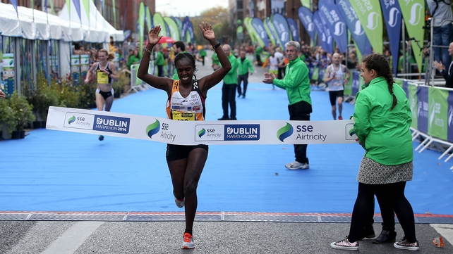 Kenya's Esther Wanjiru Macharia won the women's race