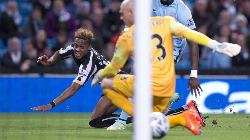 Rolando Aarons scores Newcastle's first goal against Manchester City for 525 minutes