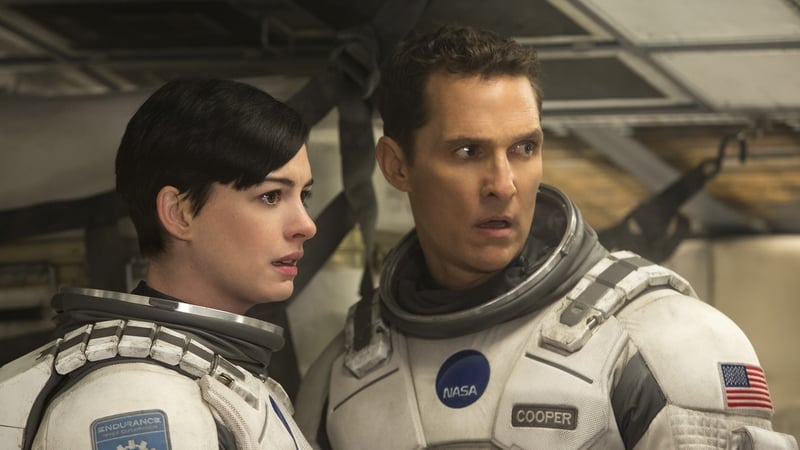 Anne Hathaway and Matthew McConaughey in Interstellar
