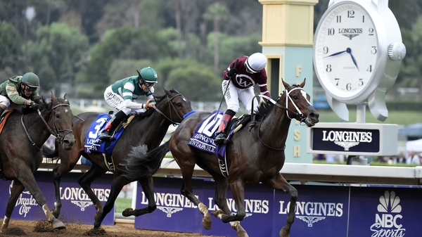 Untapable scores in last year's Distaff under Rosie Napravnik