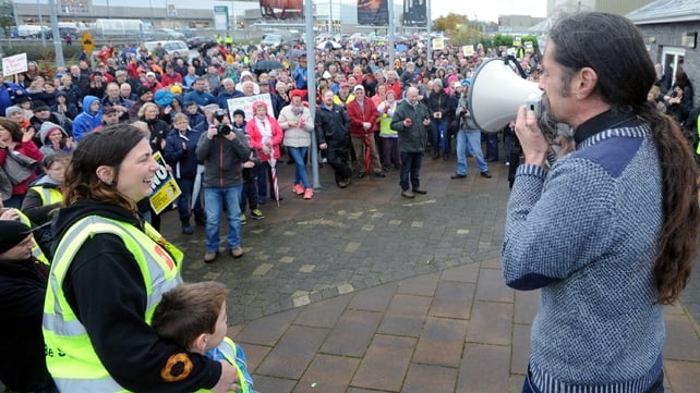 MEP Luke 'Ming' Flanagan addresses the protest march in Roscommon town