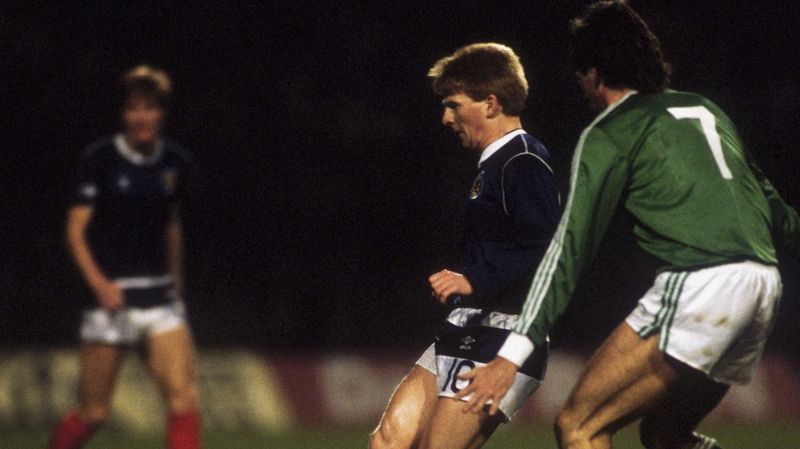Gordon Strachan in action during Scotland's 1-0 loss to Ireland in a Euro '88 qualification game in February 1987
