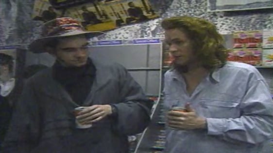 Fiachna Ó Braonáin and Liam Ó Maonlaí (1988)