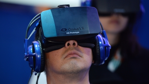 'Having already used an Oculus Rift and Google Cardboard I was used to full 360 degree, 3D navigation and had until then felt let down by blurry images'