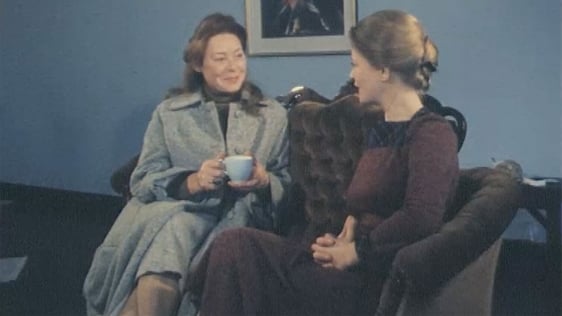Siobhán McKenna and Pádraigín Ní Uallacháin