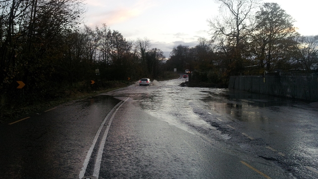 Flooding near Duleek in Co Meath (Pic: Ian Armstron)