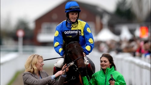 Caid Du Berlais gave trainer Paul Nicholls a second Paddy Power Gold Cup winner in the last three years