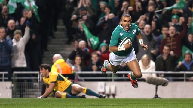 Simon Zebo touched down after collecting a Sexton kick