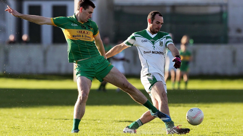 Rhode's Niall McNamee (l) and Kevin Murnaghan of Moorefield