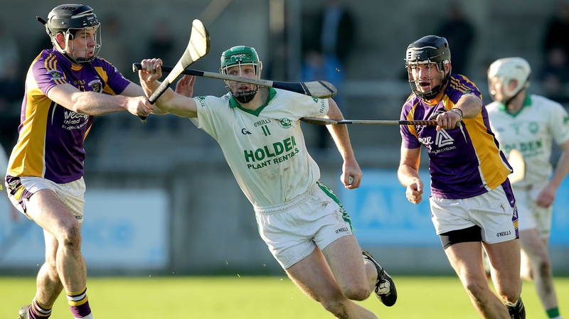 Henry Shefflin (C) scored Ballyhale Shamrocks' first goal against Kilmacud Crokes