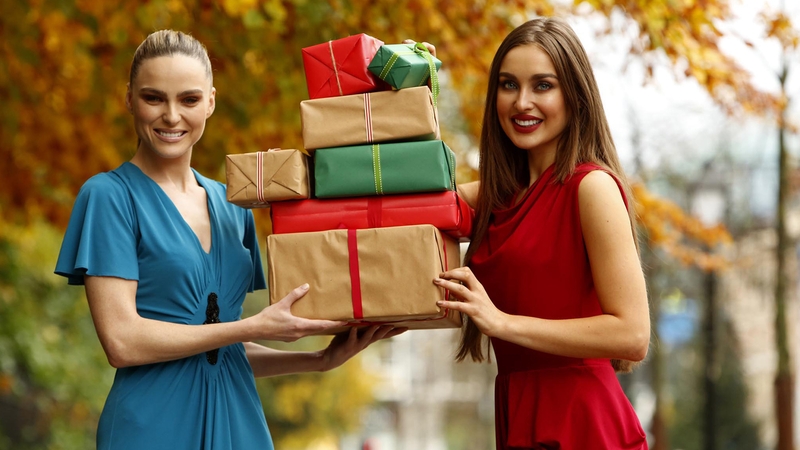 Sarah Morrissey and Rozanna Purcell launch the Give Irish Craft campaign