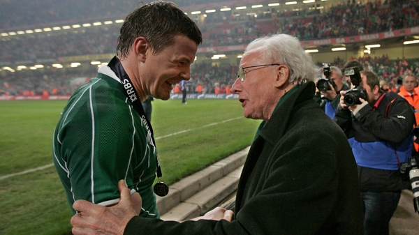Tributes paid to rugby legend Jack Kyle