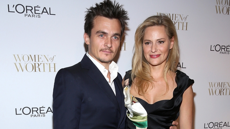 Rupert Friend, Aimee Mullins