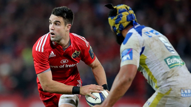 Clermont's Fritz Lee lines up Munster's Conor Murray