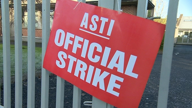 Around 27,000 post-primary teachers engaged in strike action on 2 December