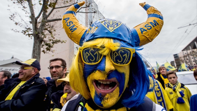 Say 'fromage': A Clermont fan poses for the camera before his side's clash with Munster in France