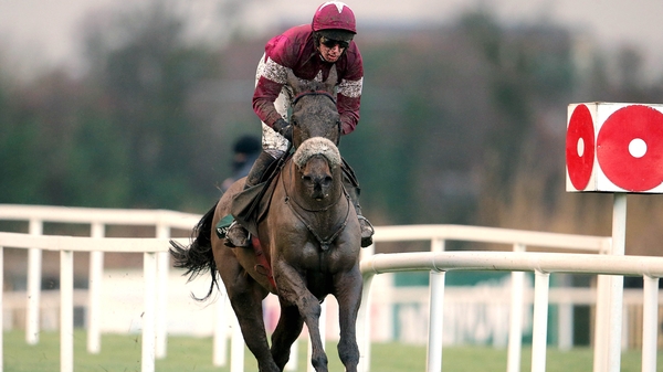 No More Heroes won the Navan Novice Hurdle