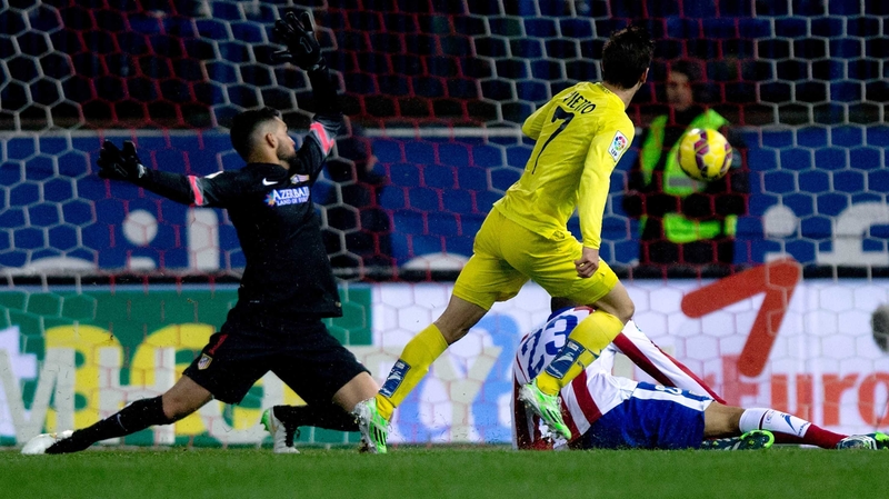 Luciano Dario Vietto of Villarreal scores the winner against Atletico Madrid