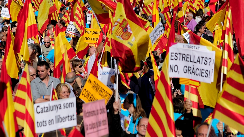 Bank of Spain governor Luis Linde said Catalonia would lose access to credit from the ECB if it votes for independence