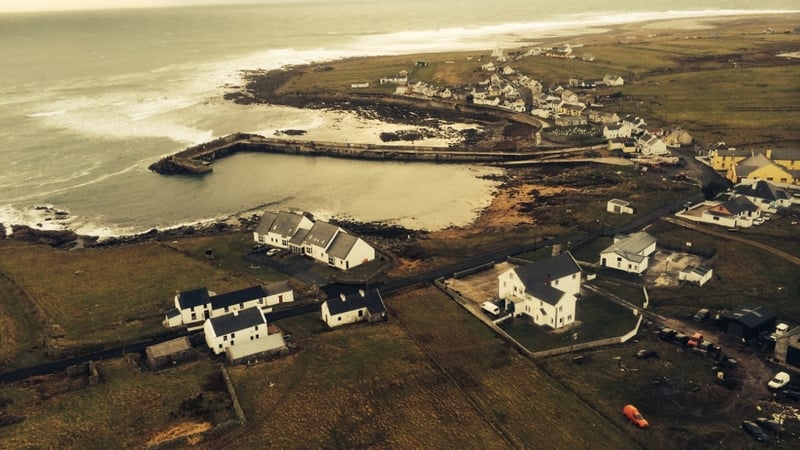 The bomb disposal team carried out a controlled explosion at the lighthouse end of the island