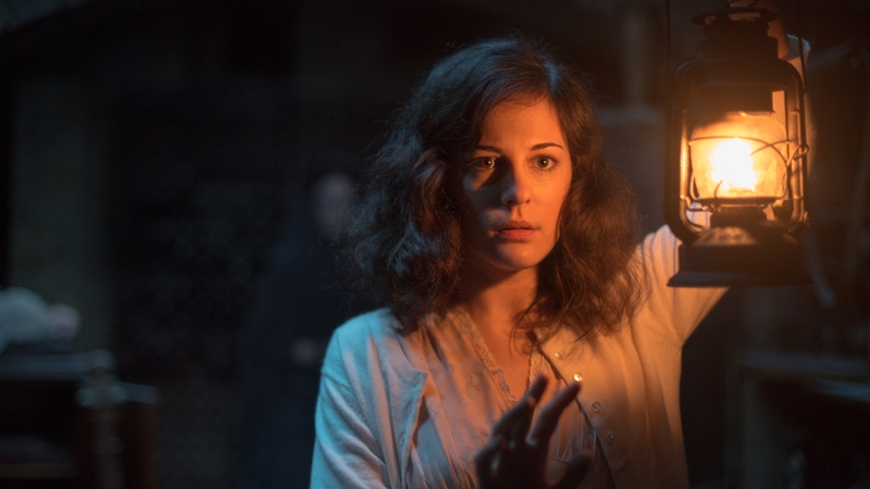 Phoebe Fox in The Woman in Black: Angel of Death