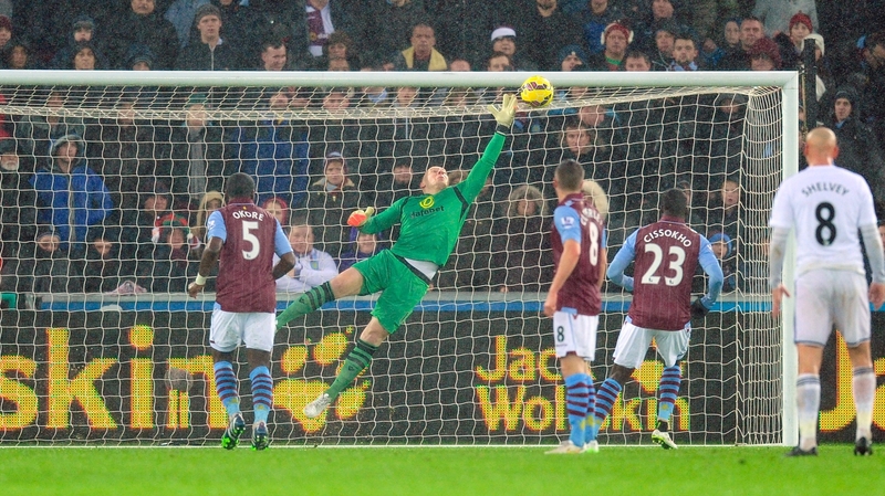 Brad Guzan is beaten by a free kick from Gylfi Sigurdsson (not pictured)