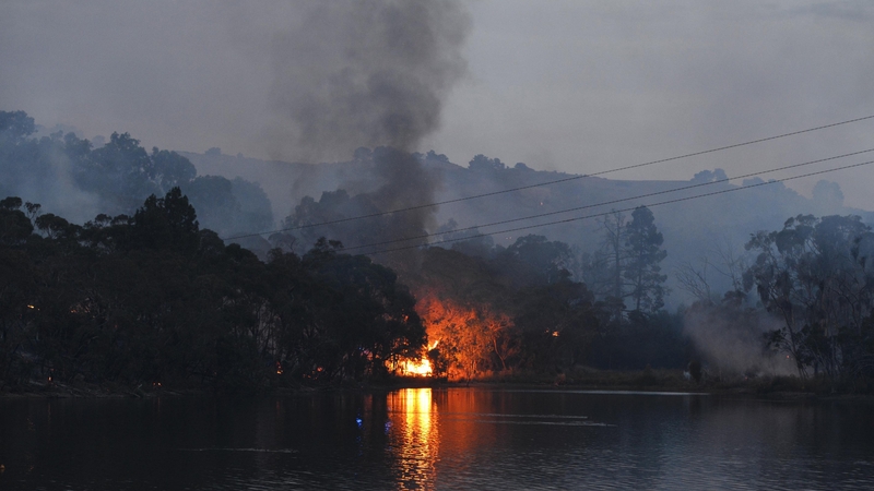 A bushfire burns through scrub near Gumeracha in the Adelaide Hills