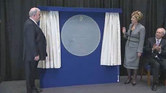 Mary McAleese (right) opens new Criminal Courts of Justice