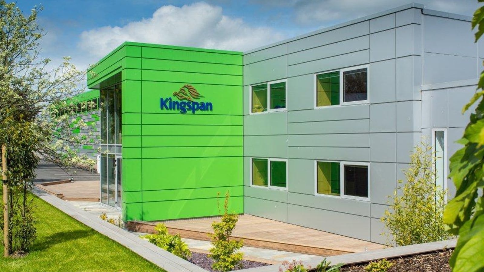 Kingspan says considering ADVNSYS IPO move