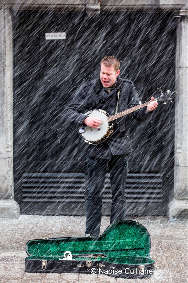 Snow in Galway (Pic @naoiseculhane)