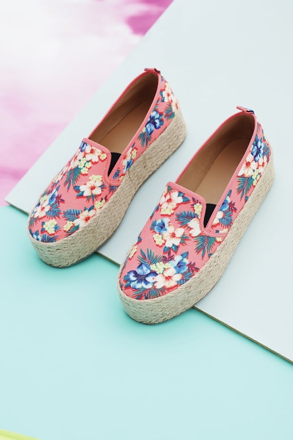 Shoes €12
