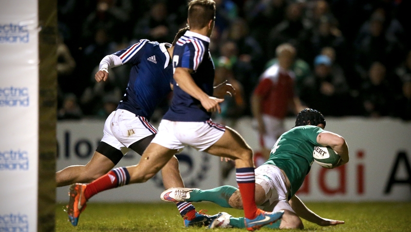 Jack Owens scores a try for Ireland U-20 against France U-20