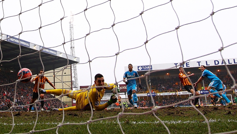 Jon Stead scores Bradford's second goal