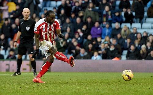Victor Moses scores from the penalty spot to seal the win
