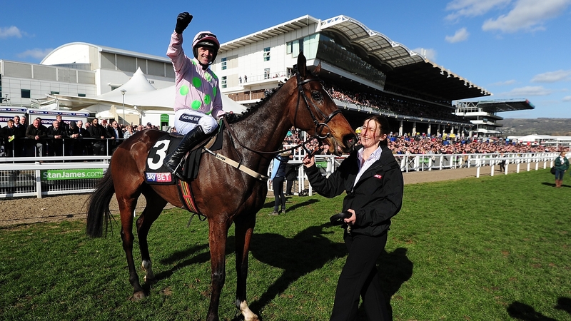 Douvan lived up to huge expectations to win the Supreme Novices' Hurdle