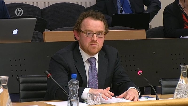 Journalist Simon Carswell said the Central Bank was not assertive or intrusive with banks