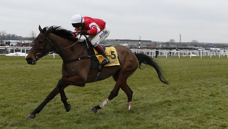 Coneygree looks likely to go in the King George VI Chase at Kempton